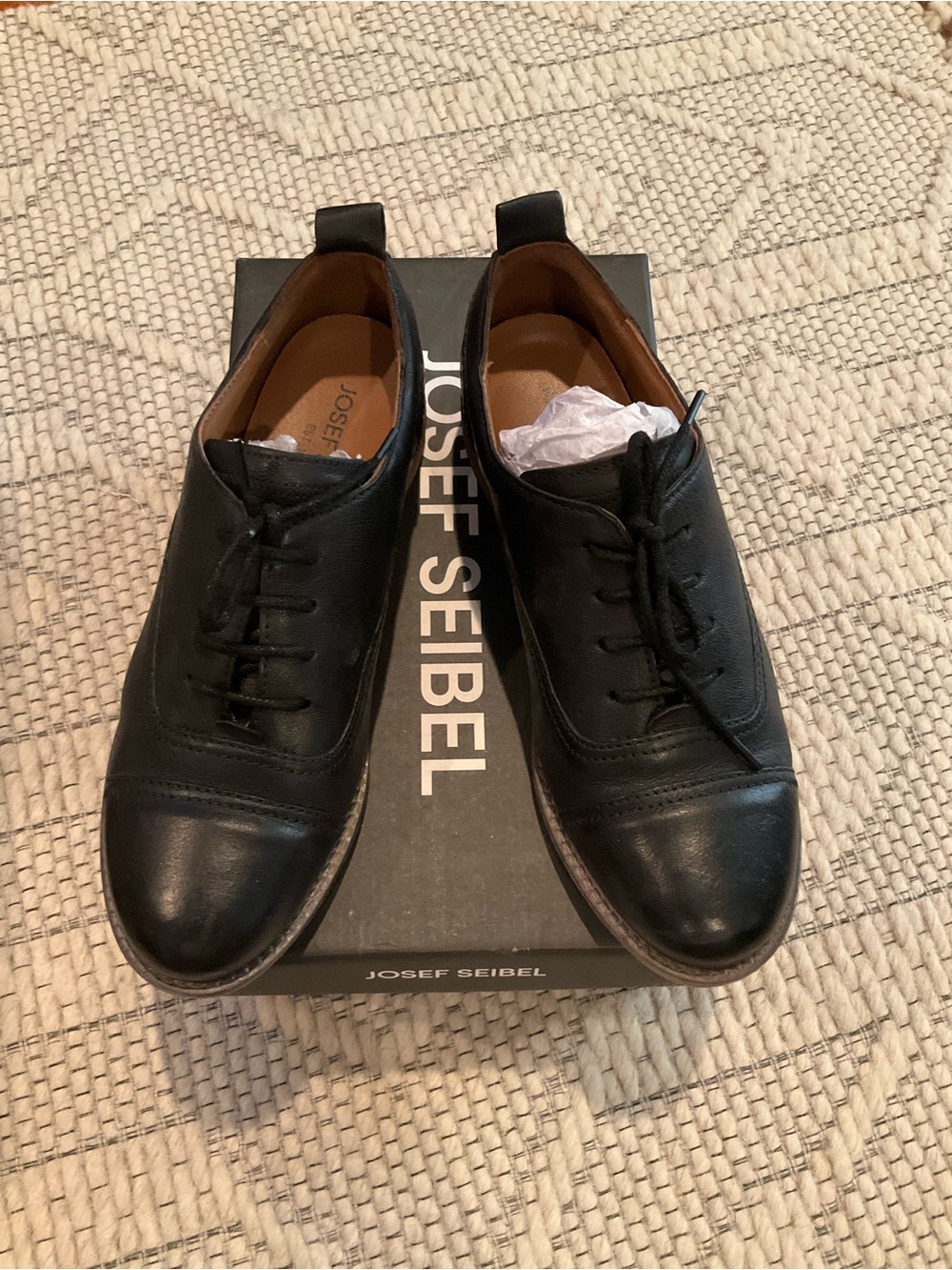 Josef Seibel Black Leather Lace-Up Derby Shoes